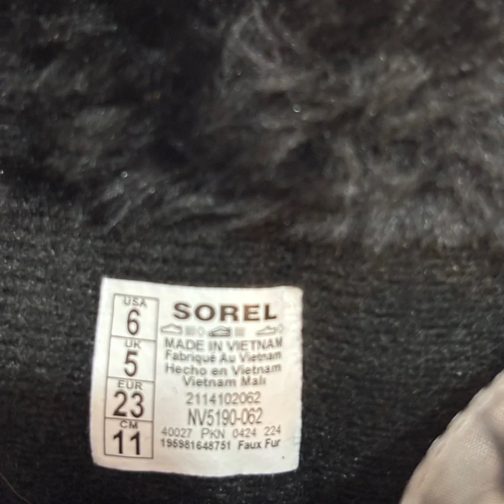 πβSORELβ GIRLS BOOTS~SIZE 6 - Picture 3 of 7